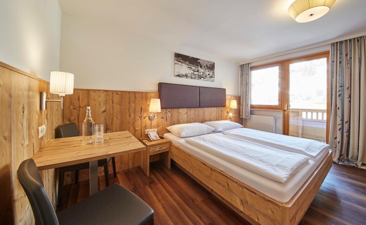 Johanneshof - Dein MOUNTAIN Wohlfühlhotel Saalbach Exterior foto